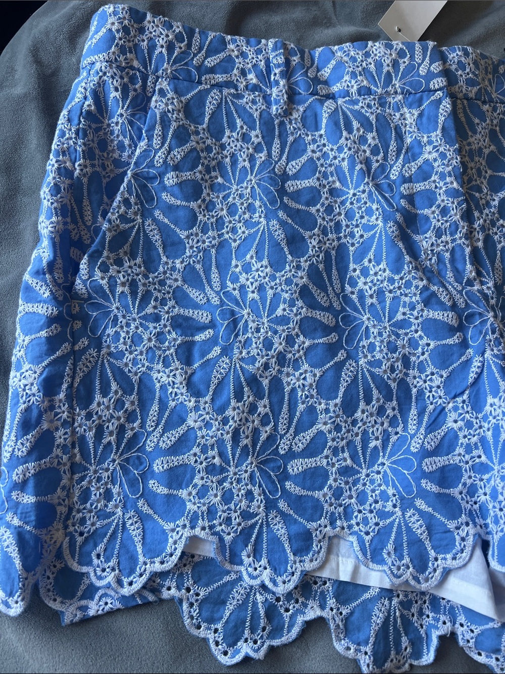 NWT LOFT Light Blue with White Floral Lace High-Rise Shorts - Picture 7 of 10